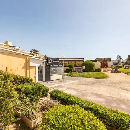 Le Jardin Des Sens Naturiste